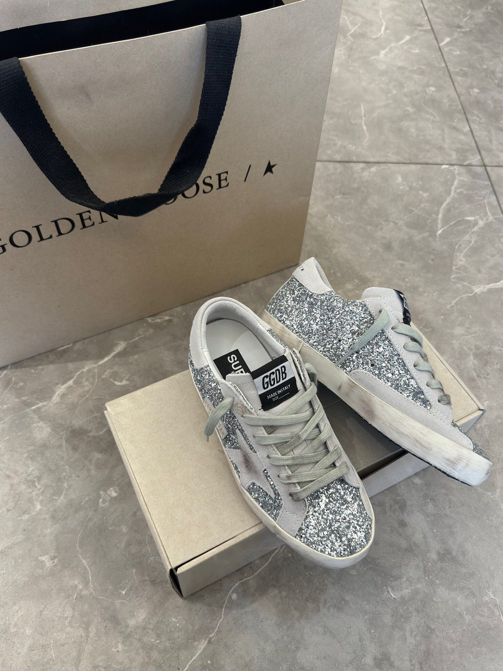 Golden Goose Super-Star