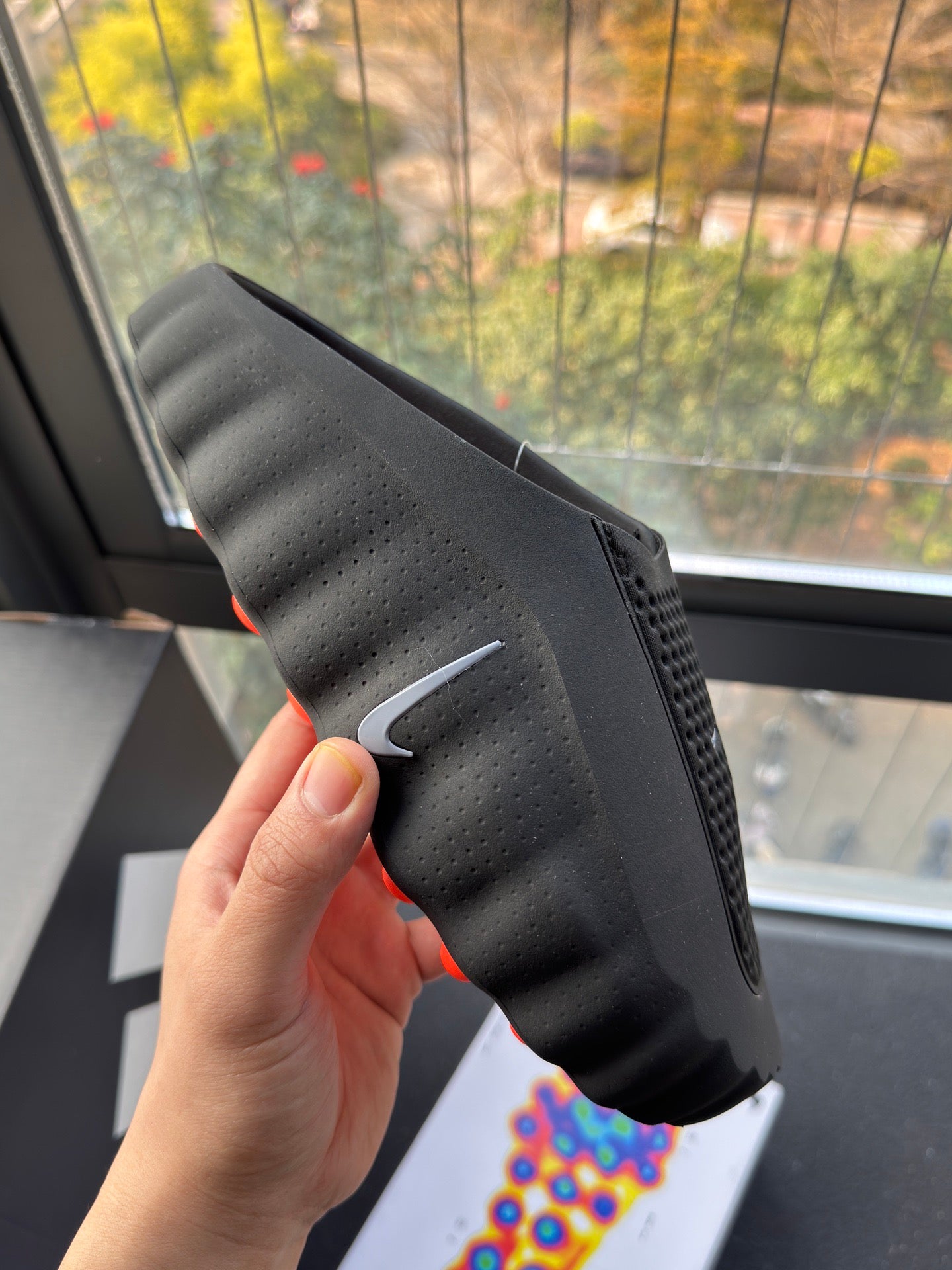NIKE MIND 001