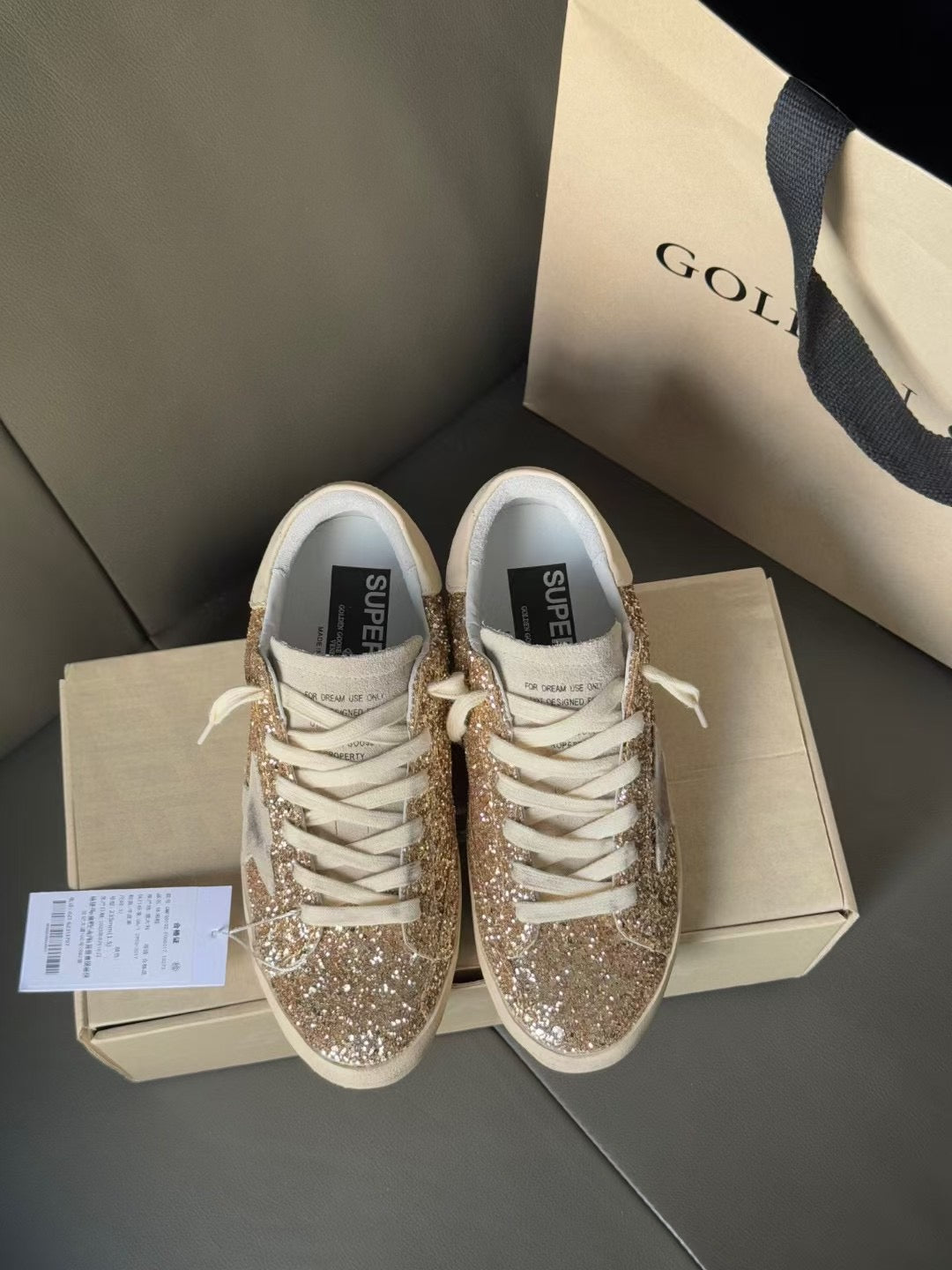 Golden Goose Super-Star