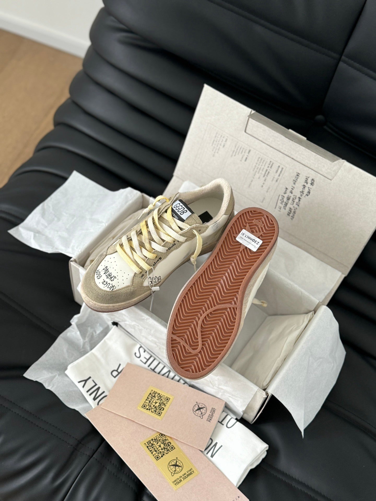 Golden Goose Ball Star