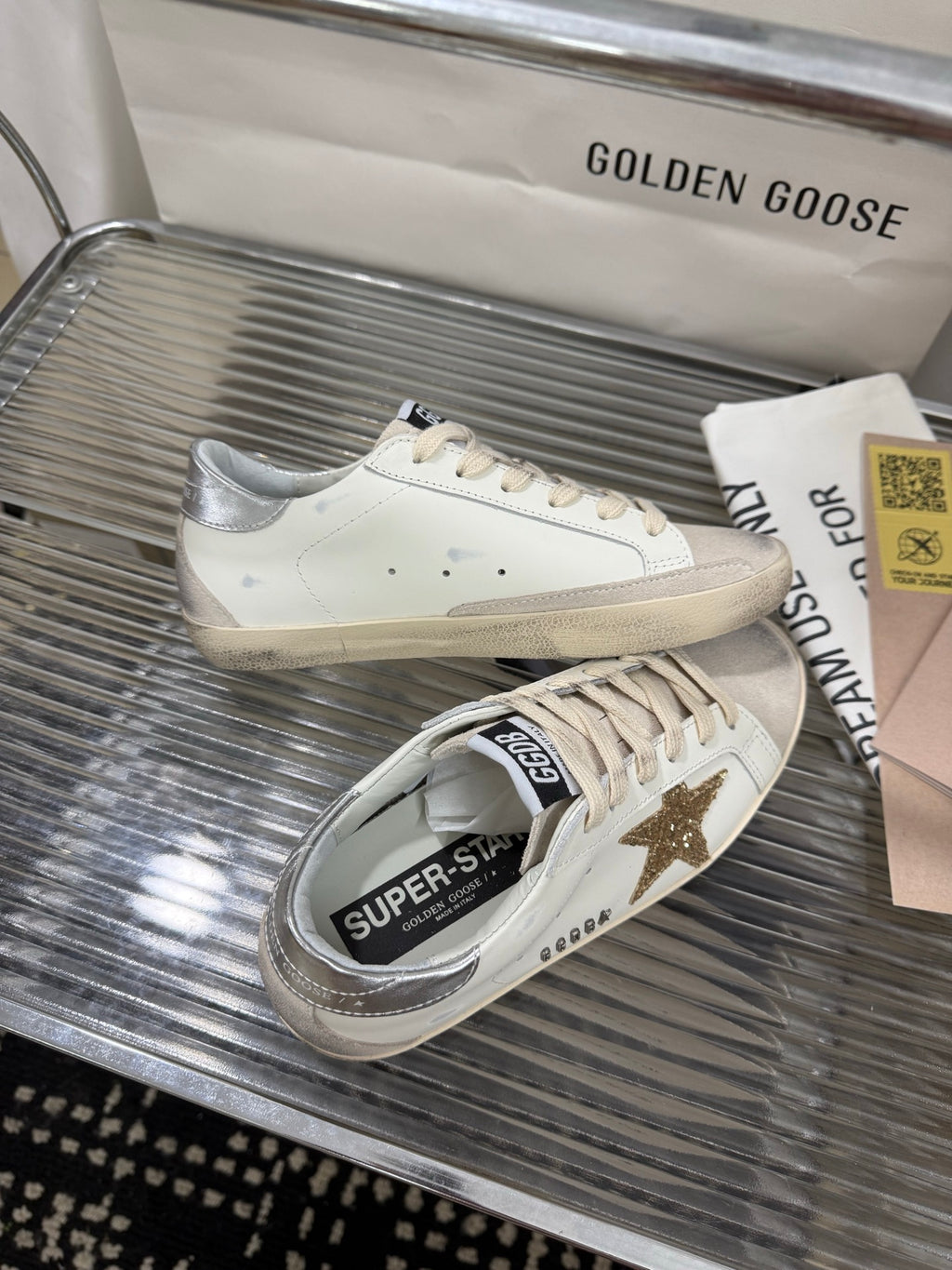Golden Goose Super-Star