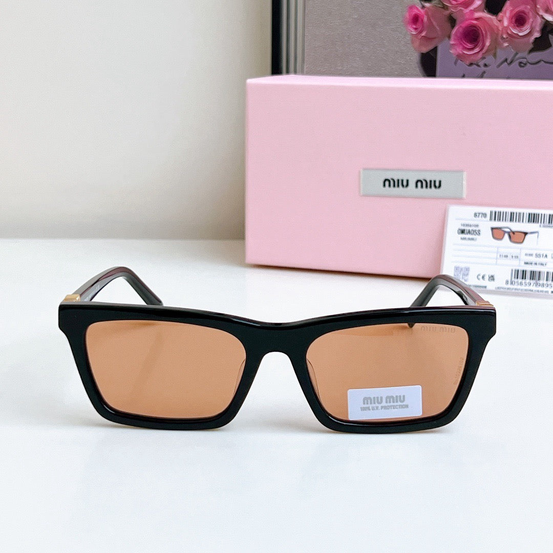 Gafas de sol miu miu