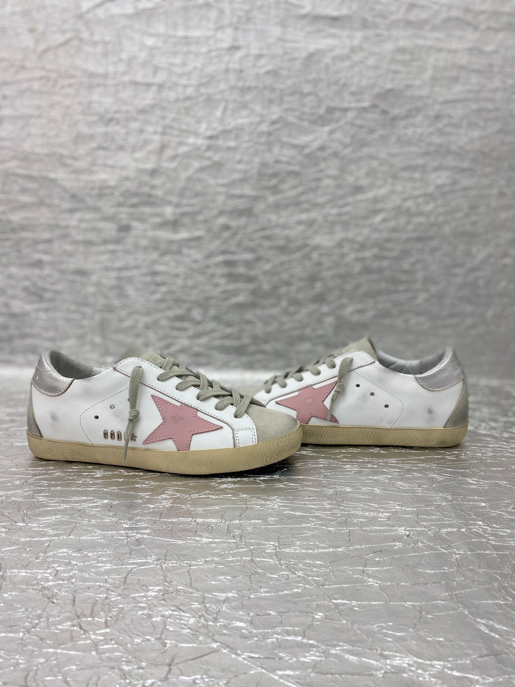 Golden Goose Super-Star