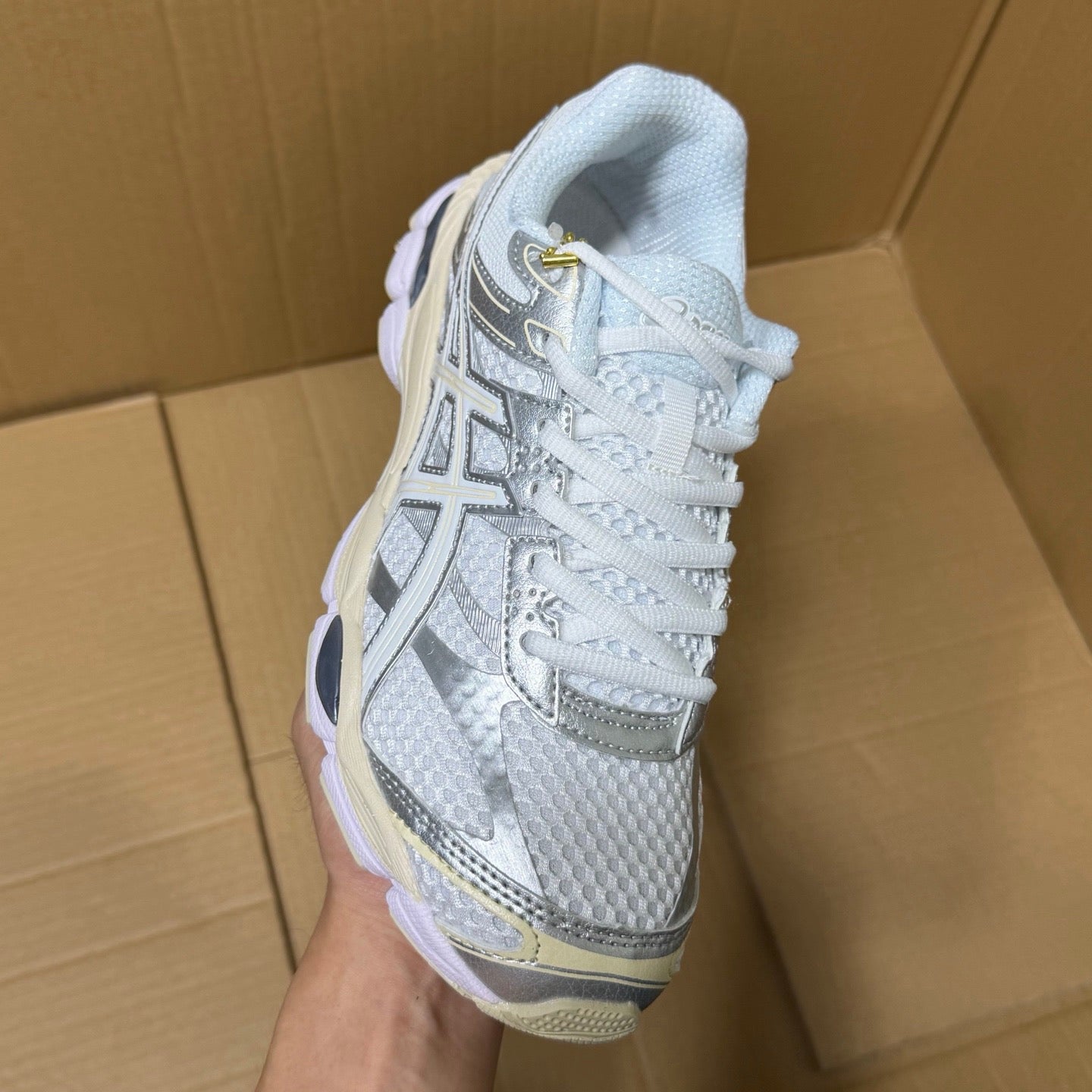 ASICS