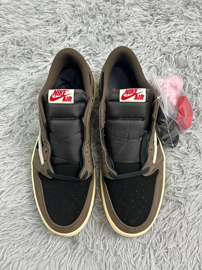 Travis Scott x Air Jordan 1