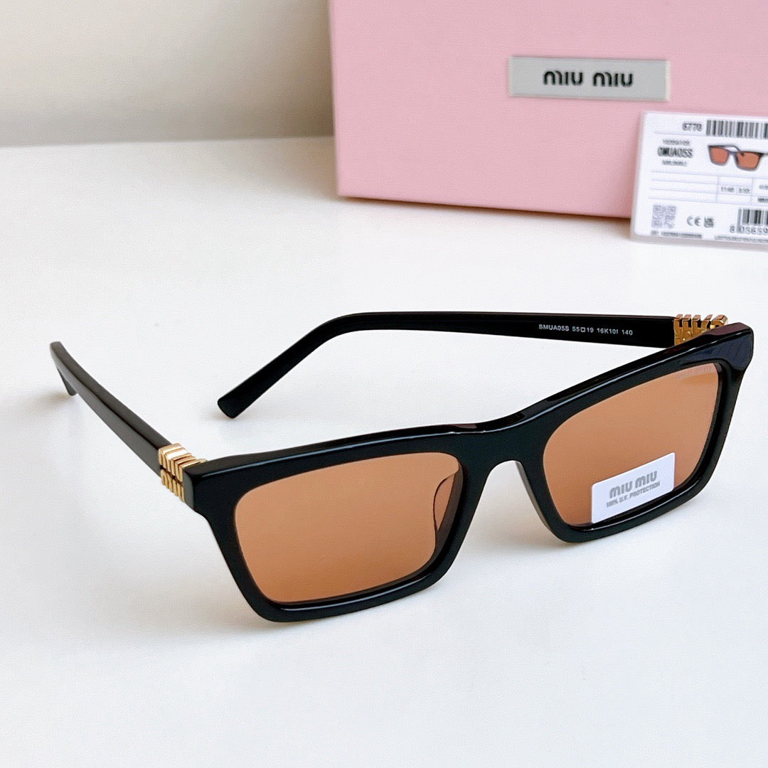 Gafas de sol miu miu