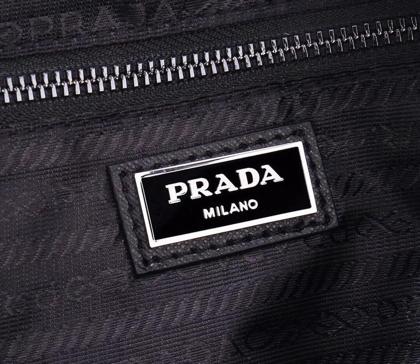 Riñonera Prada