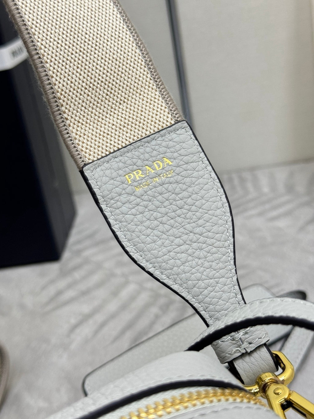 Bolso Prada
