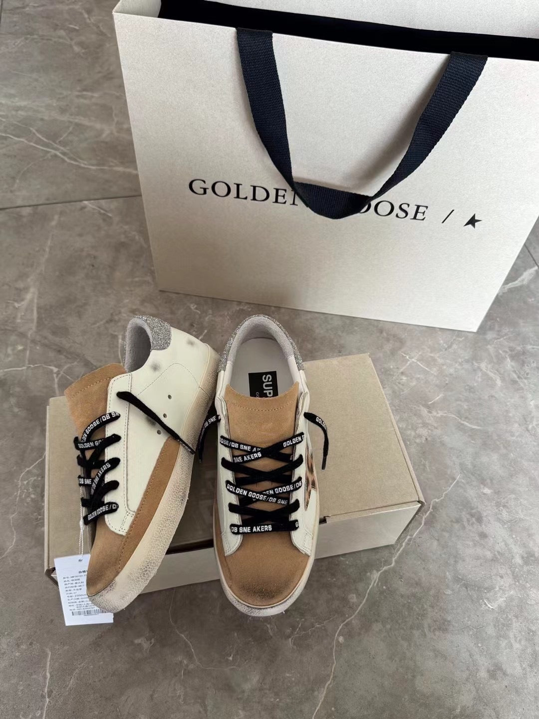 Golden Goose Super-Star