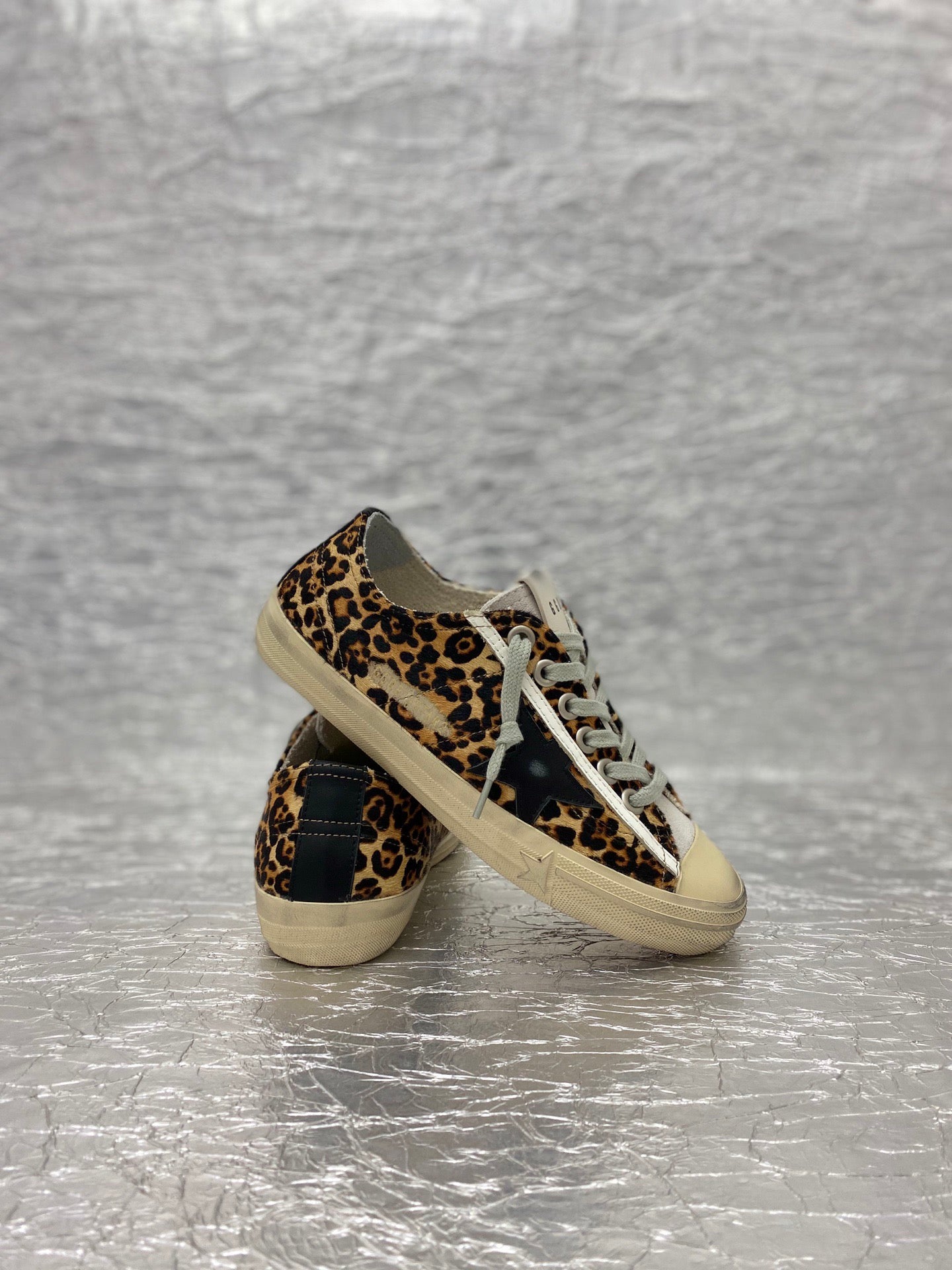 Golden Goose VSTAR2