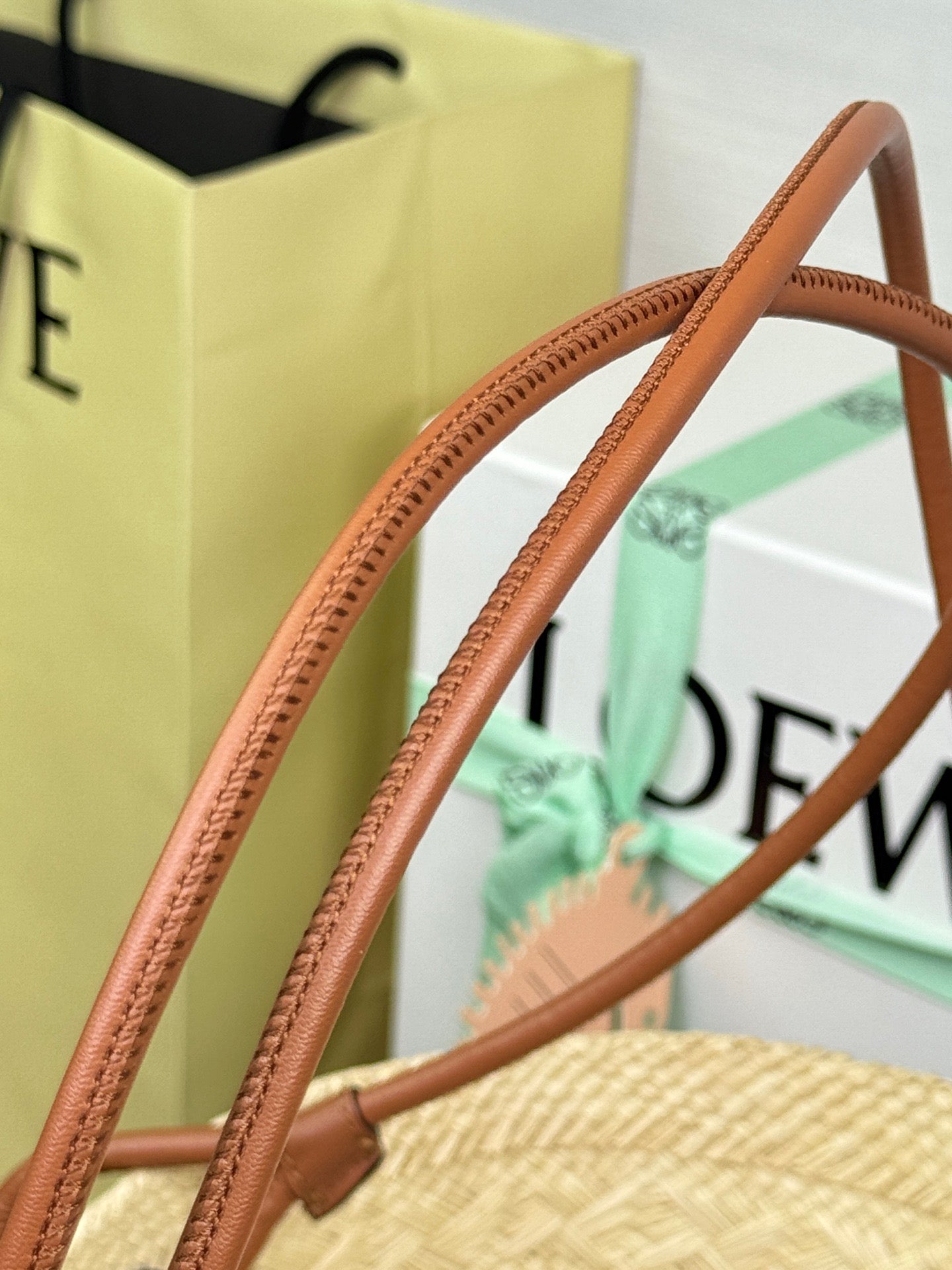 Bolso capazo Anagram LOEWE