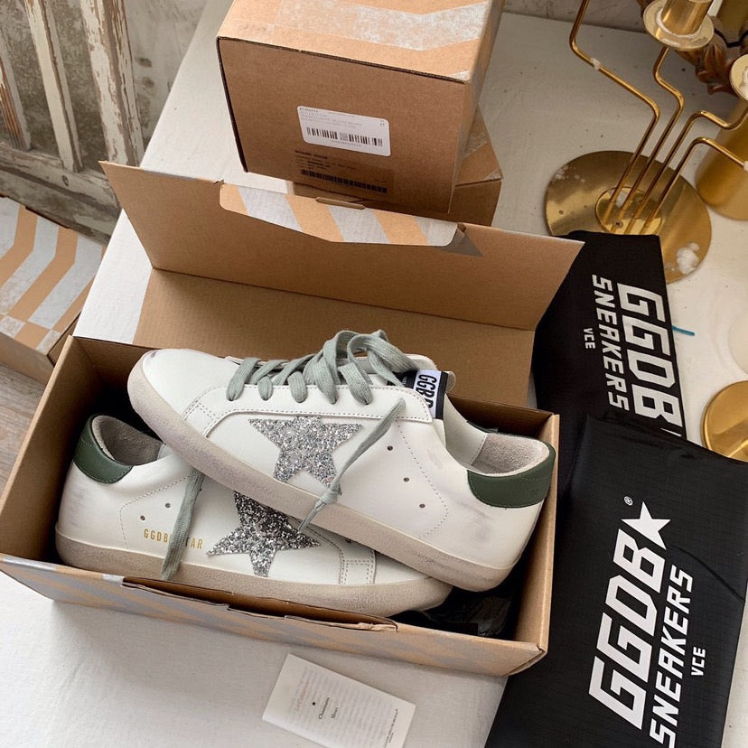 Golden Goose Super-Star