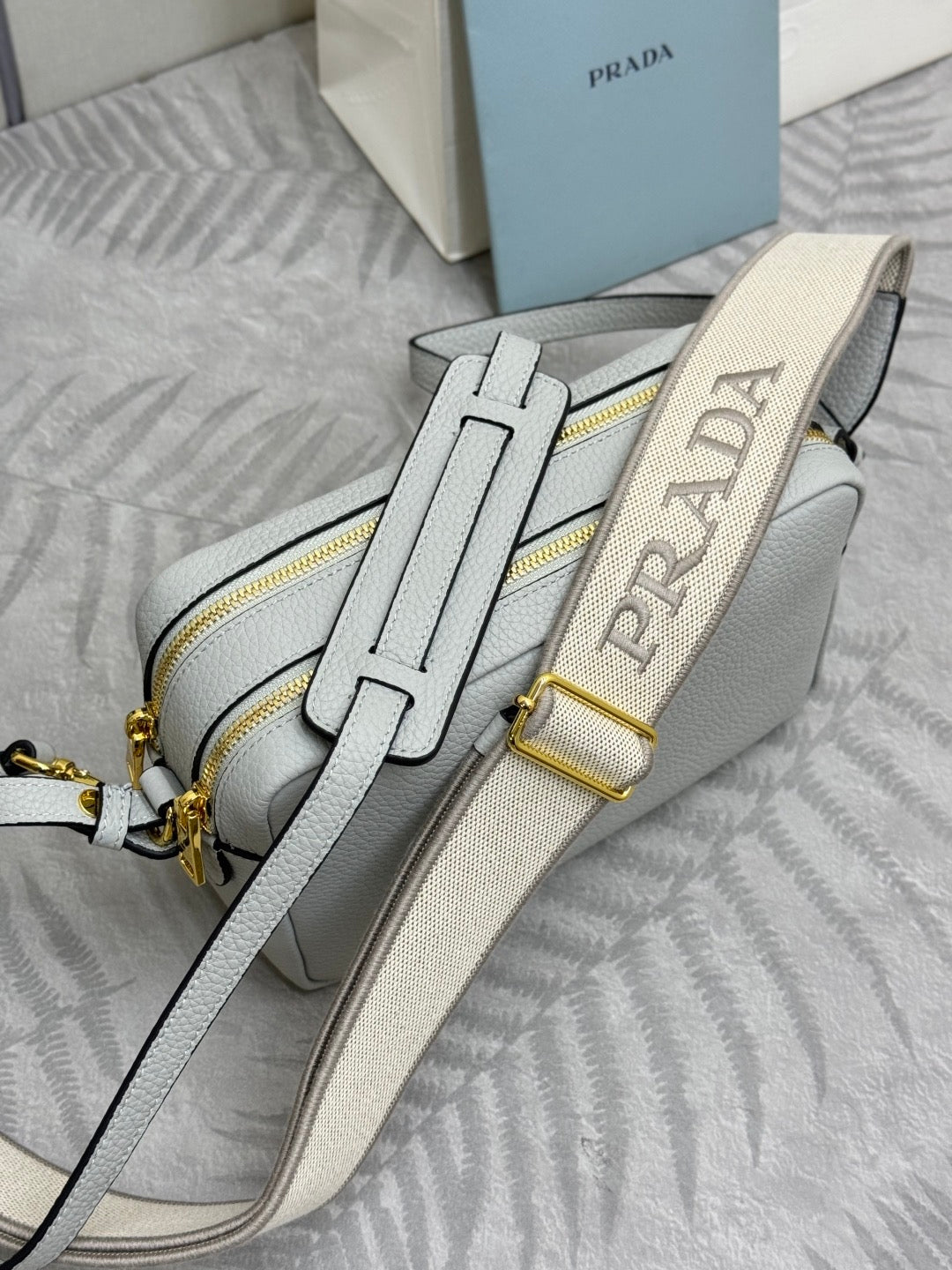 Bolso Prada