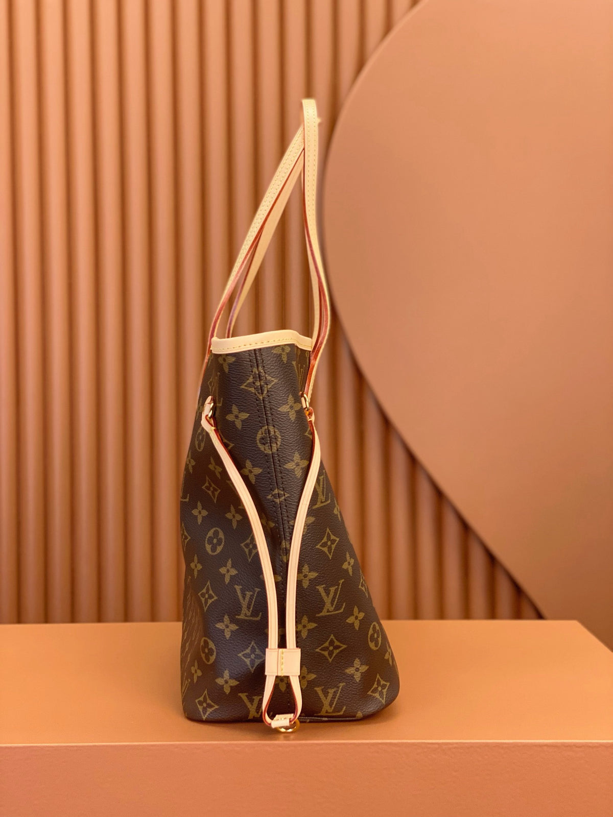 Louis Vuitton Neverfull MM