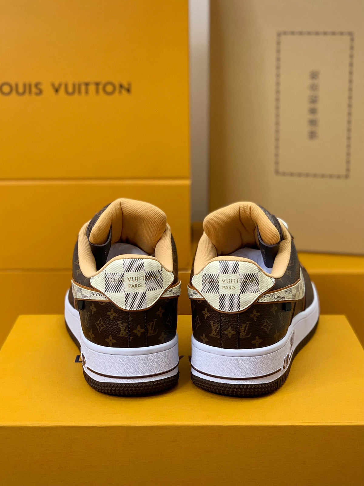 Louis Vuitton x Air Force 1 Low