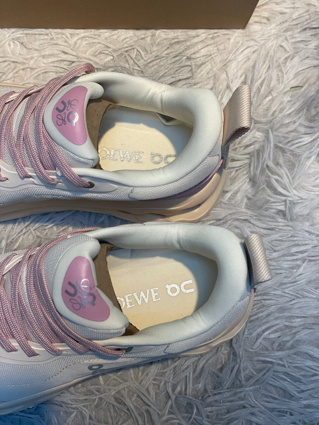 LOEWE x On