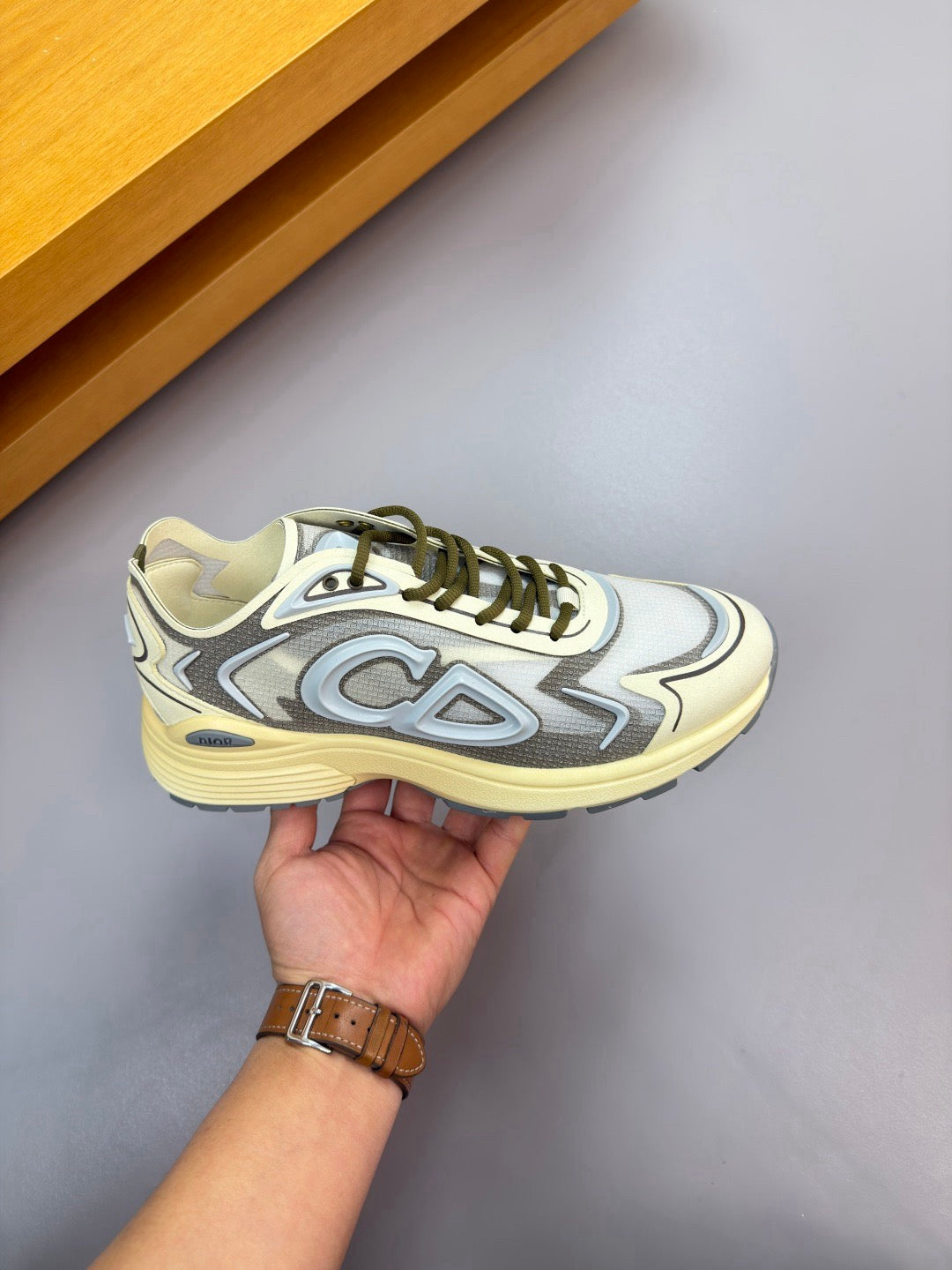 Dior B30