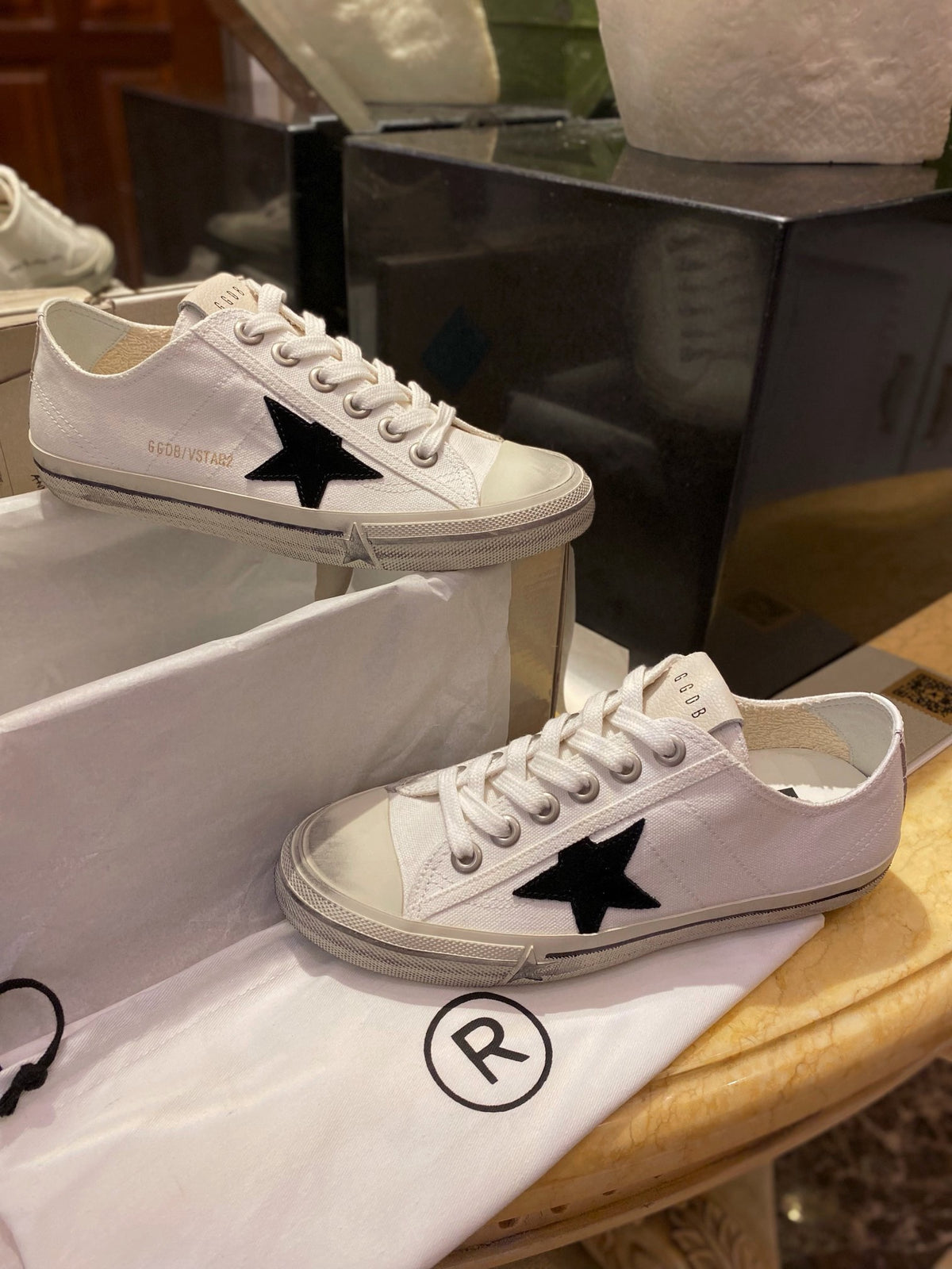 Golden Goose VSTAR2